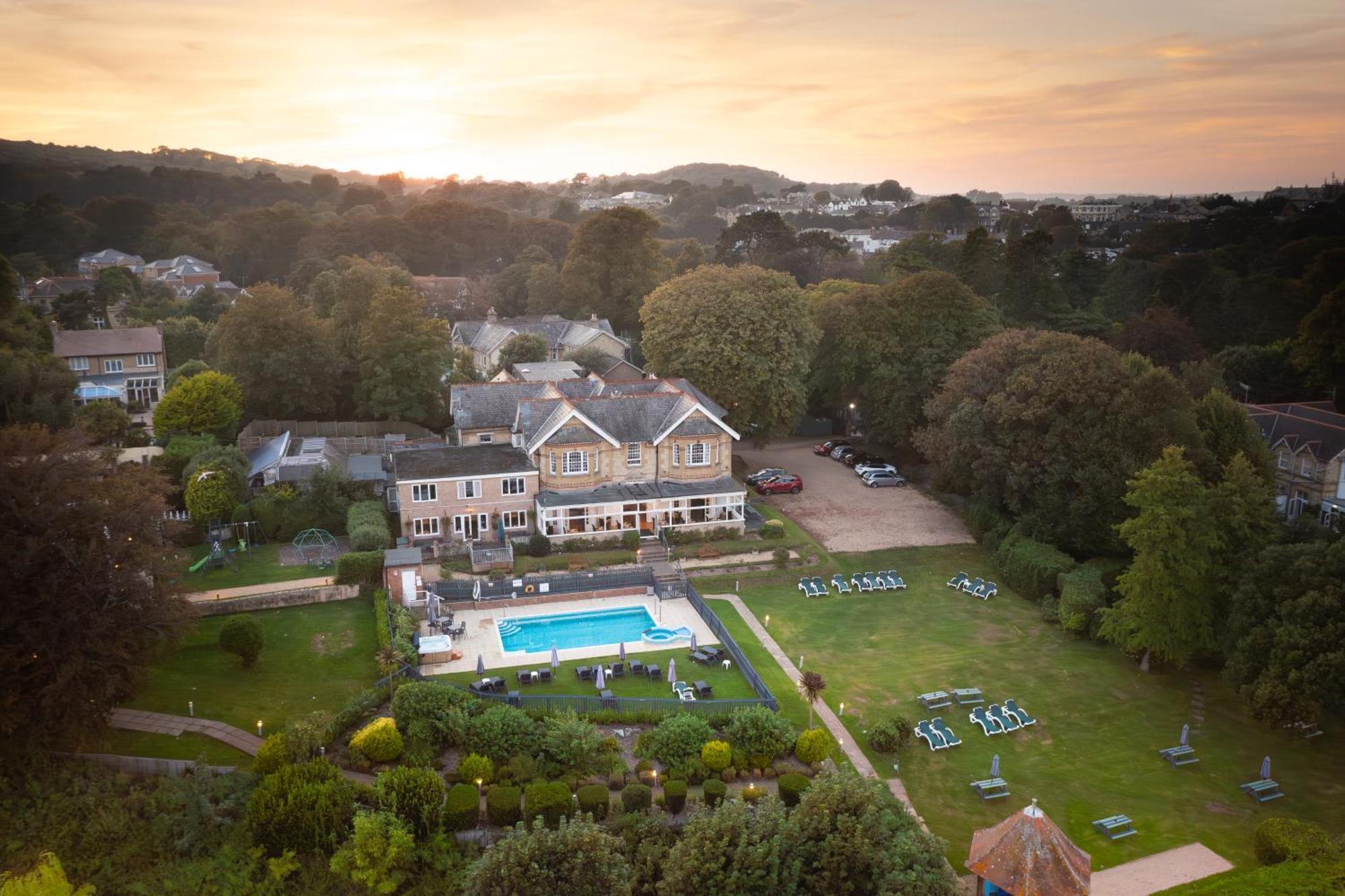 Luccombe Manor Country House Hotel Шанклин Экстерьер фото