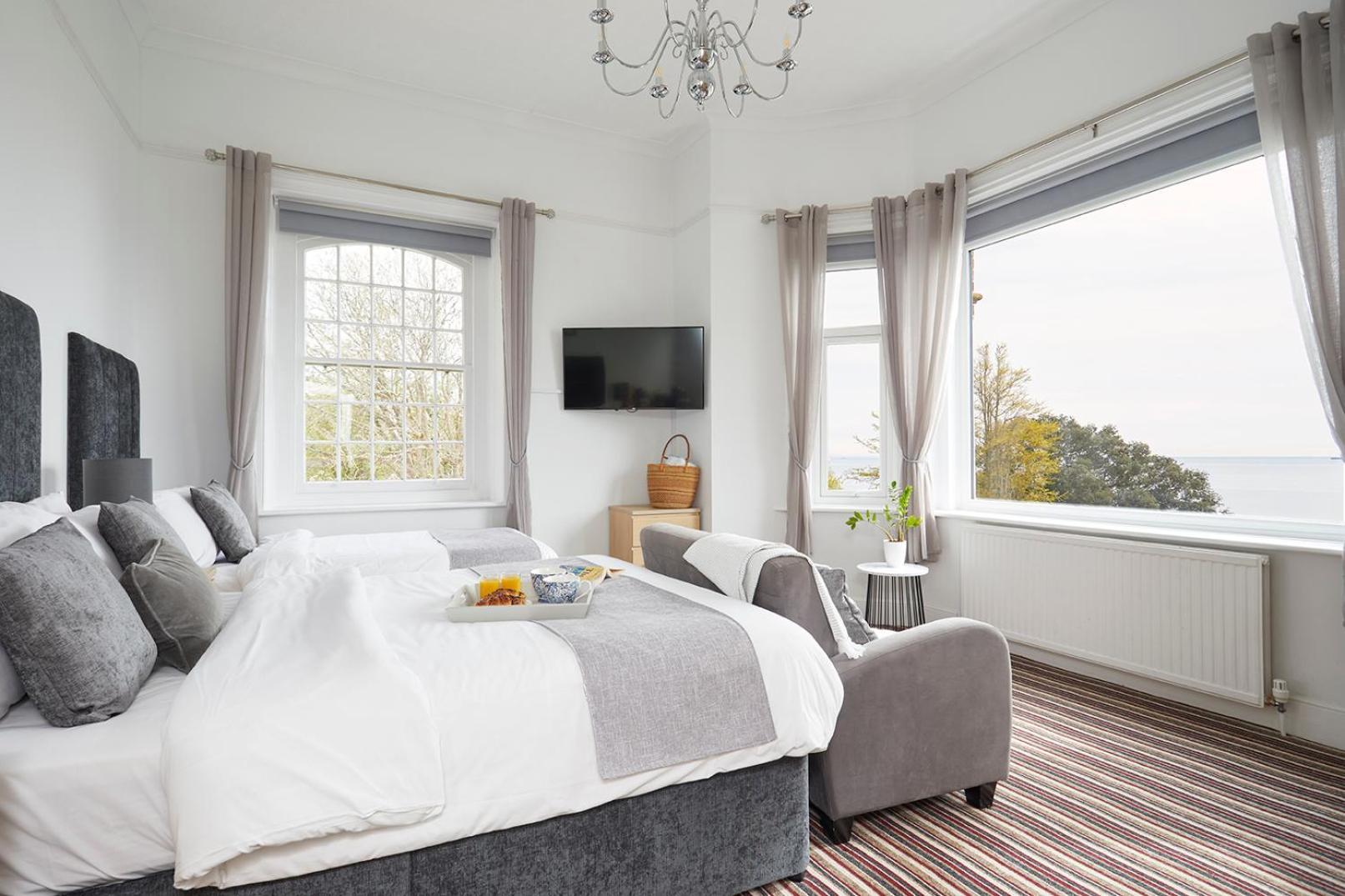 Luccombe Manor Country House Hotel Шанклин Экстерьер фото